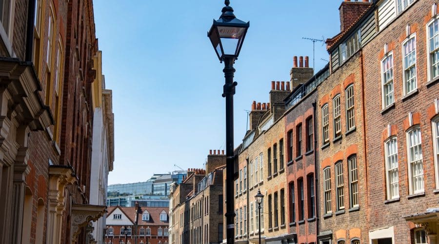 townhouses in spitalfields east london